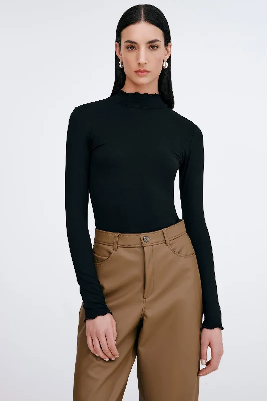 Athleisure Style Sale Women's Stylish Casual Garments Athleisure Style Sale Forsythe Turtleneck