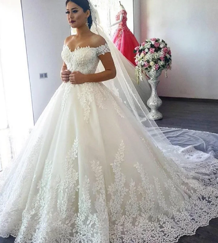 Fashionable Women's Clothing Fashion Sale Vintage Lace Wedding Dress,ivory bridal gown Mid-East vestido de noiva Princess Bridal Gown