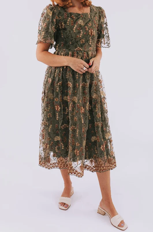 Women's Apparel Limited Time Deal Meadow Of Love Dress