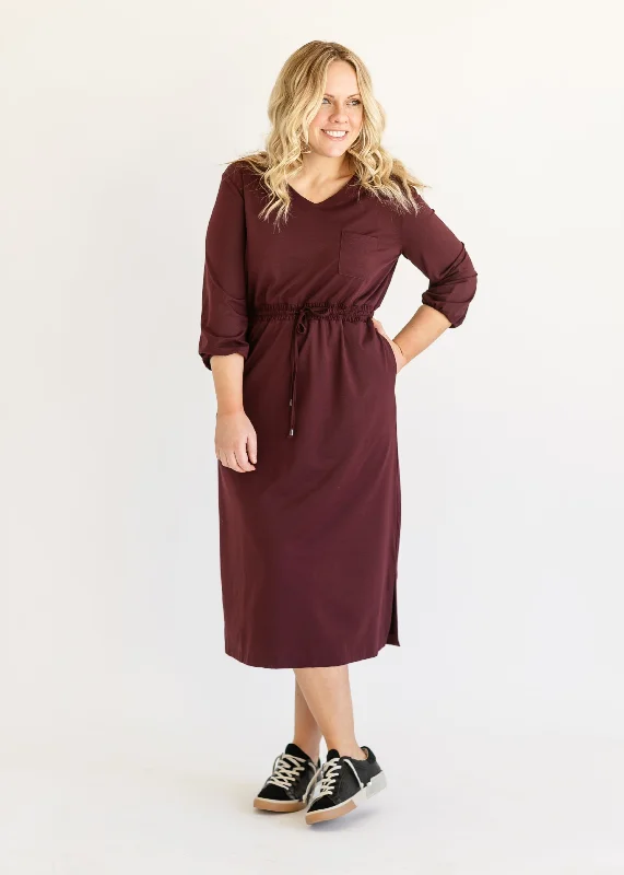 Women's Vintage Garments Chic And Edgy Ashley 3/4 Sleeve Stretch Waist Midi Dress - FINAL SALE