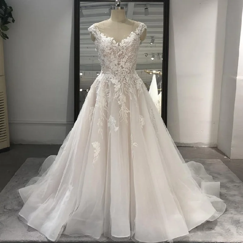 Women's Athletic Outfit Exclusive Sale Sophisticated Lace A-Line  Bridal Gown