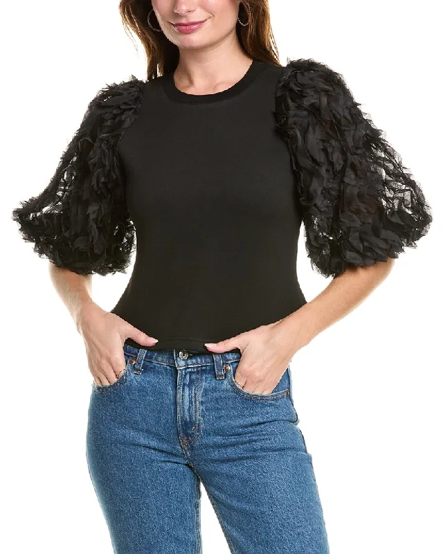 Casual Yet Chic Sales Gracia Wavey Applique Sleeve Top