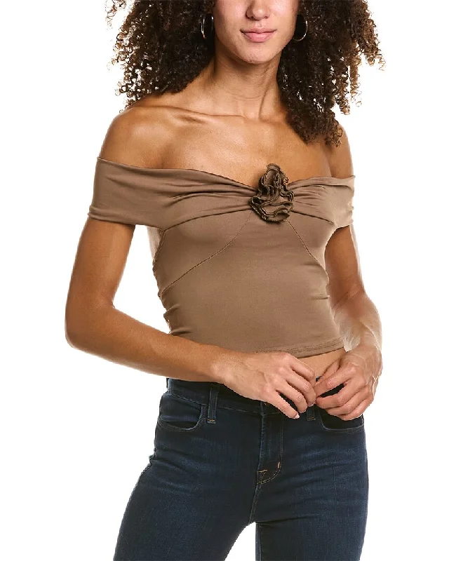 Sleek Style Discounts 70/21 Draped Top